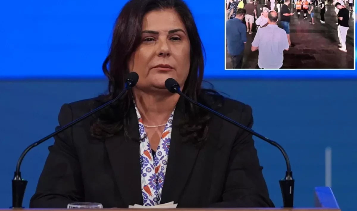 30 Ağustos Konseri Boş Kalan Çerçioğlu, Bugün İki Yıldızı Birden Sahneye Çıkarıyor