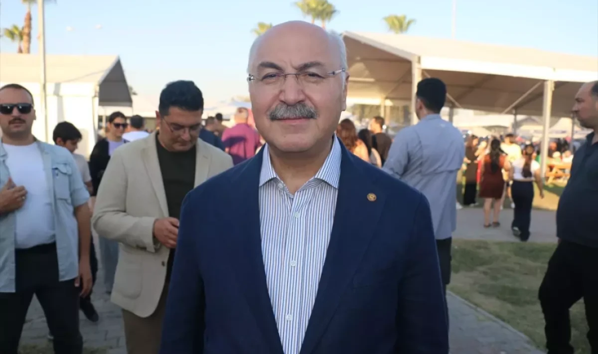 9. Uluslararası Adana Lezzet Festivali Coşkuyla Sürüyor