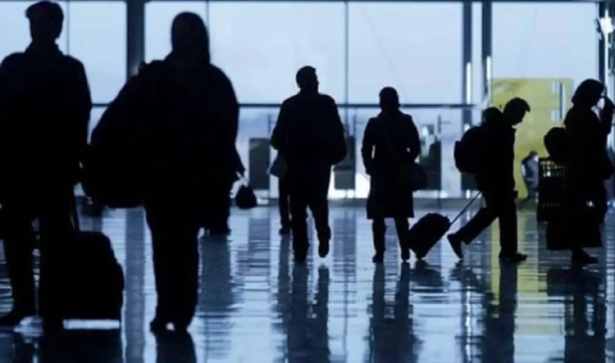 AB, Rus Vatandaşlarına Yönelik Vize Kurallarını Sıkılaştırdı