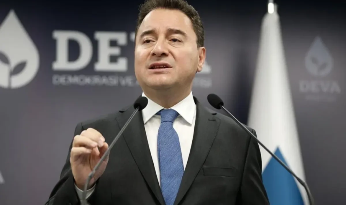 Ali Babacan’dan Çarpıcı Talep: “Öve Öve Bitiremedi, El Yükseltti”