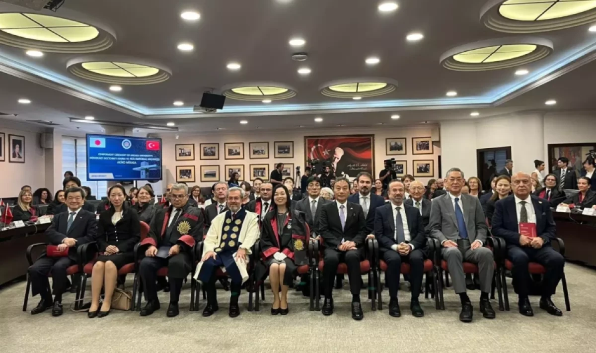 Altes Prenses Akiko Mikasa’ya Fahri Doktora Ünvanı Verildi