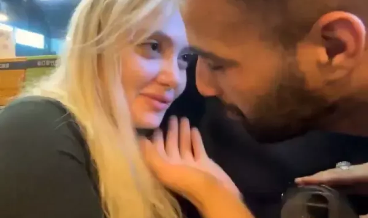 Çin sokaklarında canlı yayında taciz skandalı