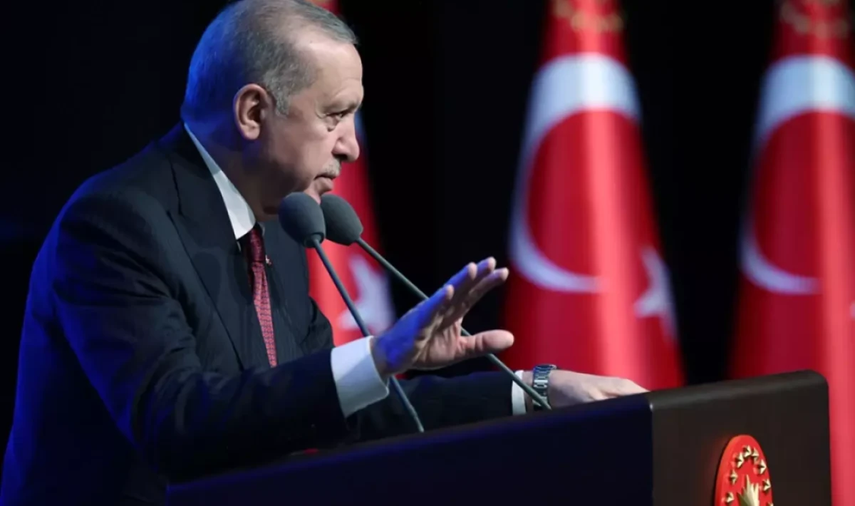 Cumhurbaşkanı Erdoğan Özgür Özel’e Ümraniye’deki Sözleri Nedeniyle Yanıt Verdi