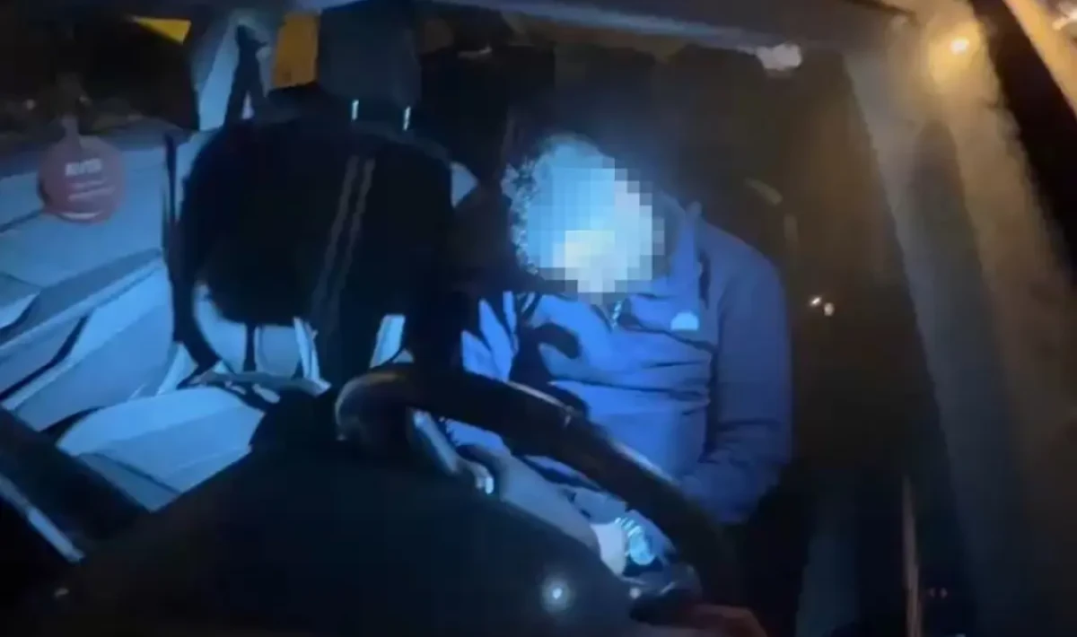 Direksiyon Başında Sızıp Kaza Yaptı: 3 Saat Boyunca Uyanmadı