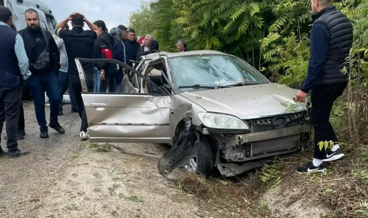 Düğün Konvoyunda Feci Kaza: 24 Yaşındaki Mehmet Karaca Hayatını Kaybetti