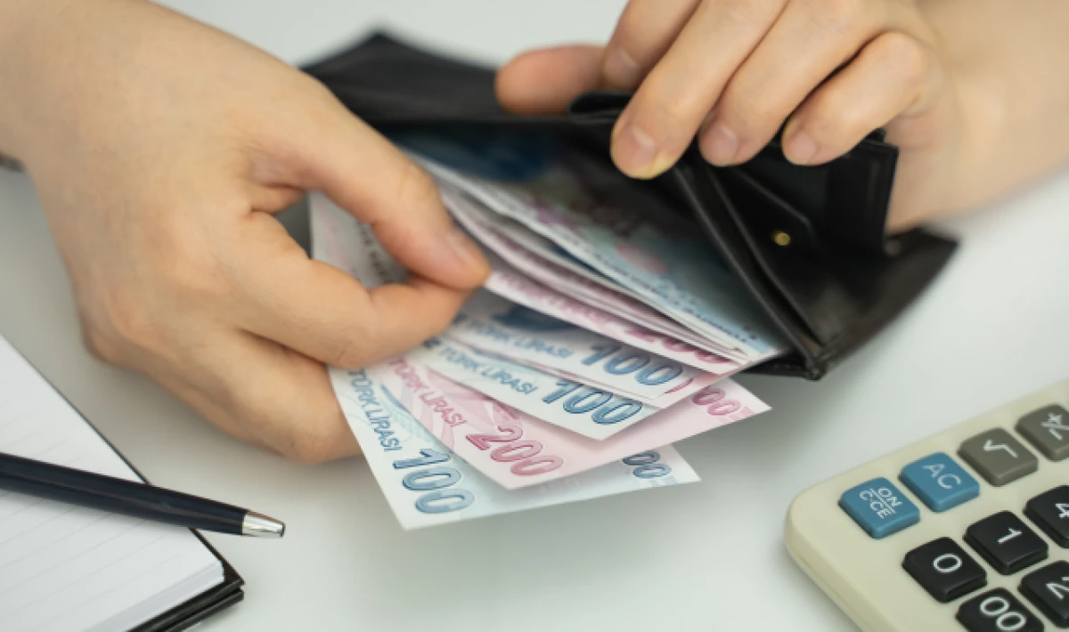 En Düşük Emekli Maaşı İçin Refah Payı Gündemde