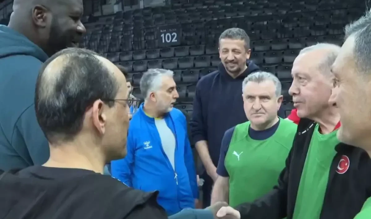 Erdoğan ile NBA Efsanesi Shaquille O'Neal Basketbol Gelişim Merkezi'nde Buluştu