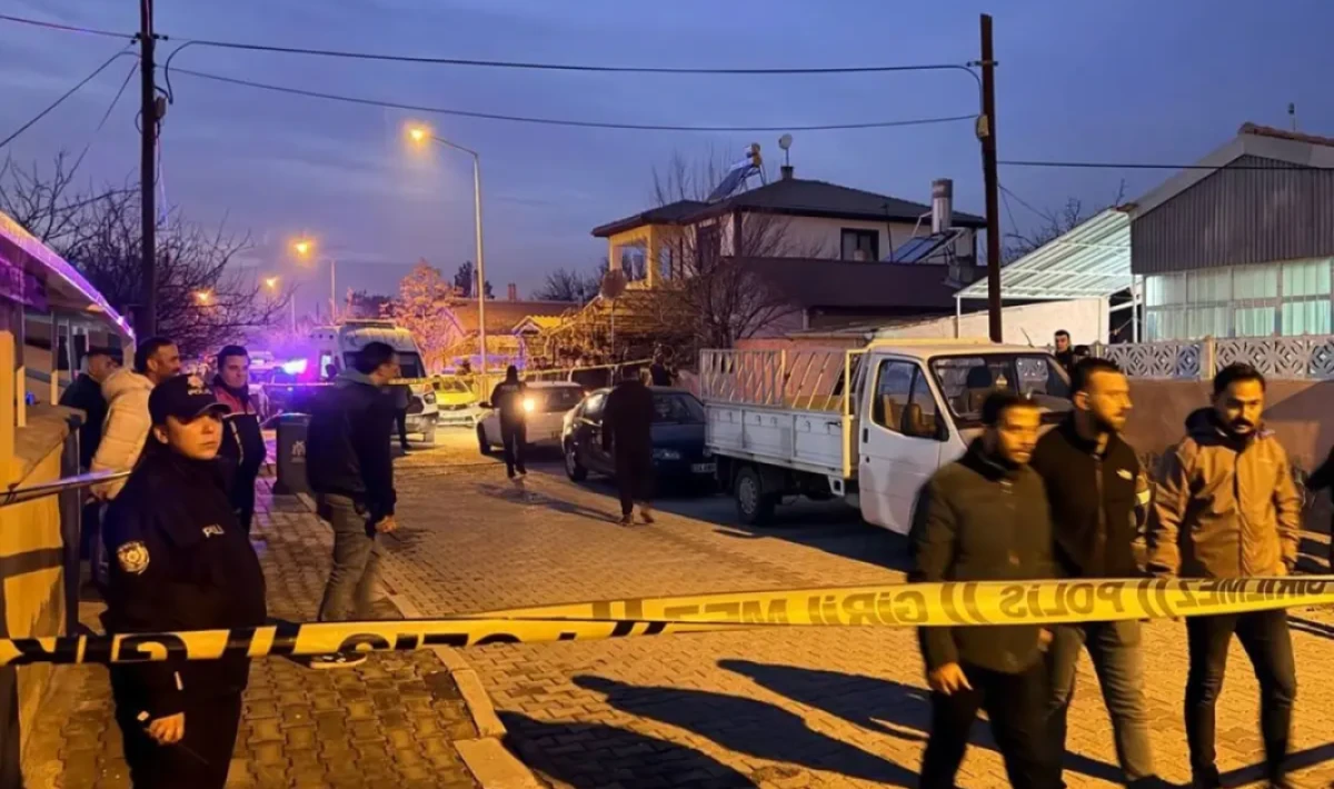 Erzincan’da Baba ve Oğlu Silahla Ölü Bulundu