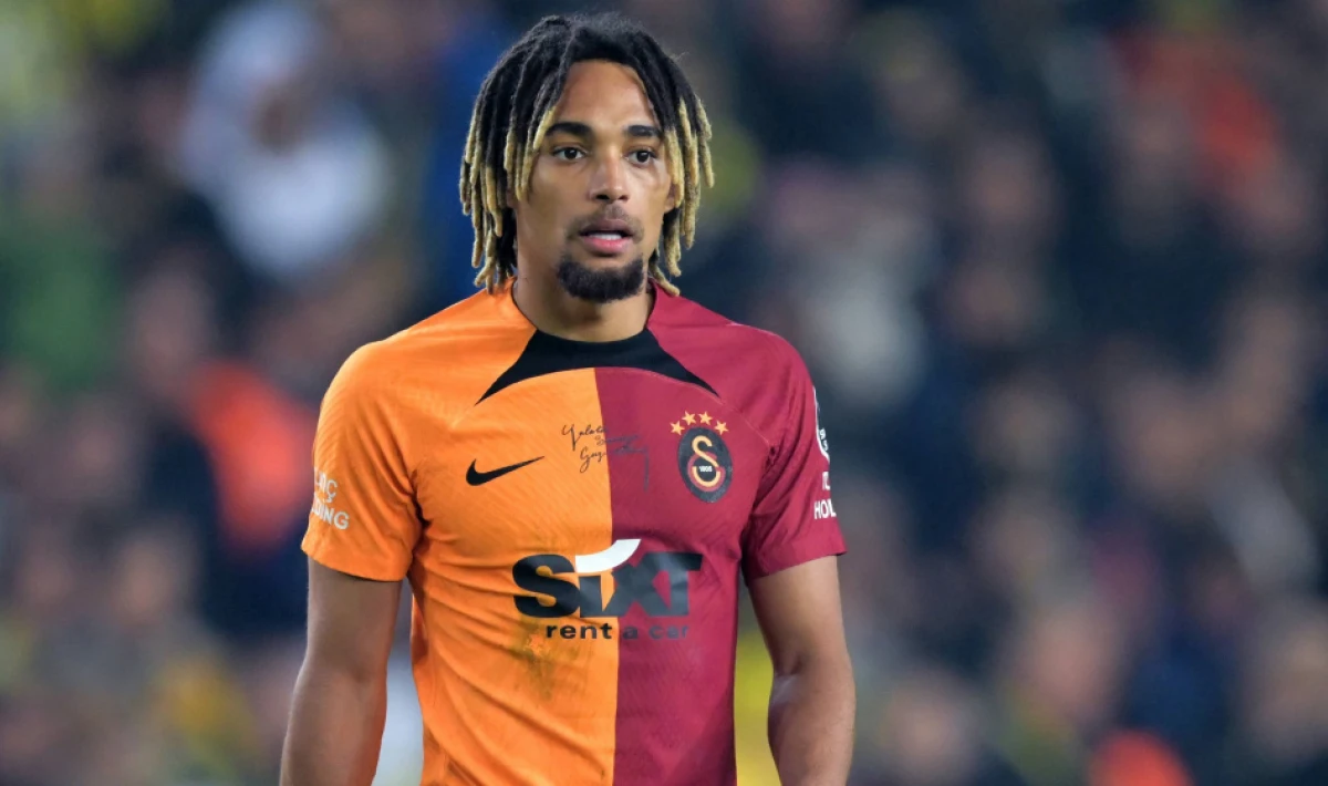 Galatasaray’dan Sacha Boey hamlesi