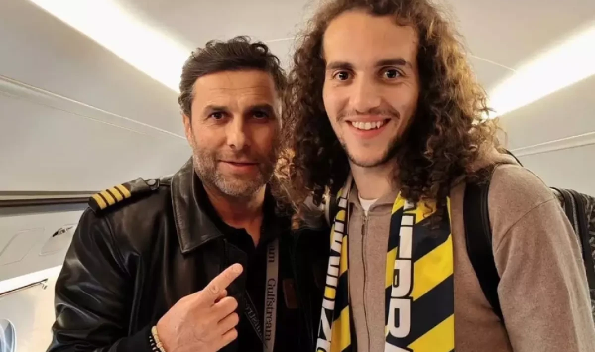 Guendouzi’yi Getiren Uçağın Pilotundan Fenerbahçe Taraftarını Ayağa Kaldıran Paylaşım: “Hoş Geldin Kante”