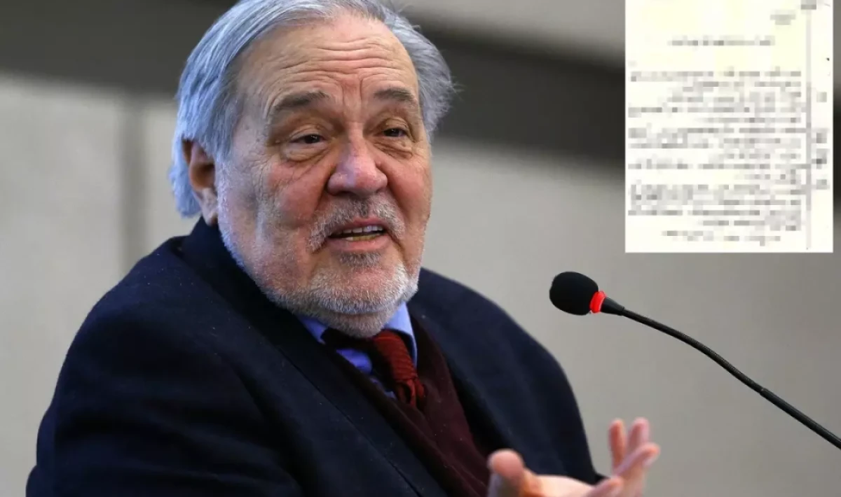 İlber Ortaylı: Cumhuriyet’in İlan Belgesiyle Sosyal Medyada