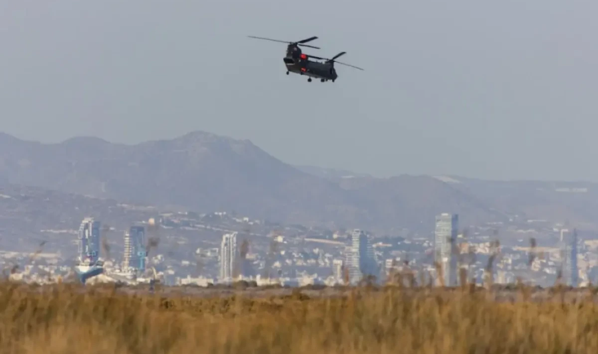 İngiltere’den Kritik Açıklama: Kıbrıs’taki Üssü Vuran Dron İran’dan Kalkmadı