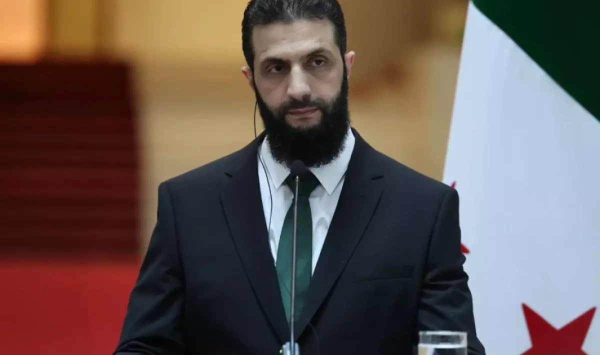 İngiltere’den Suriye Cumhurbaşkanı Ahmed Şara’ya Yeni Adım