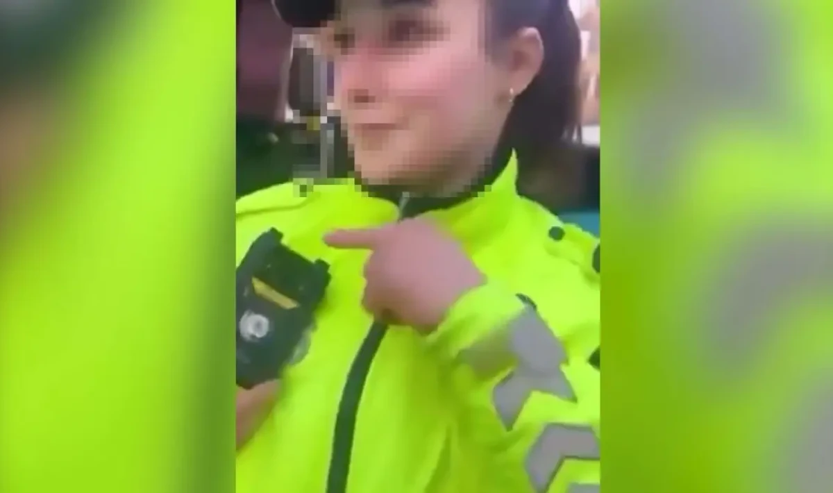 Kadın polisi kayda alıp hakaret eden otobüs şoförü gözaltına alındı