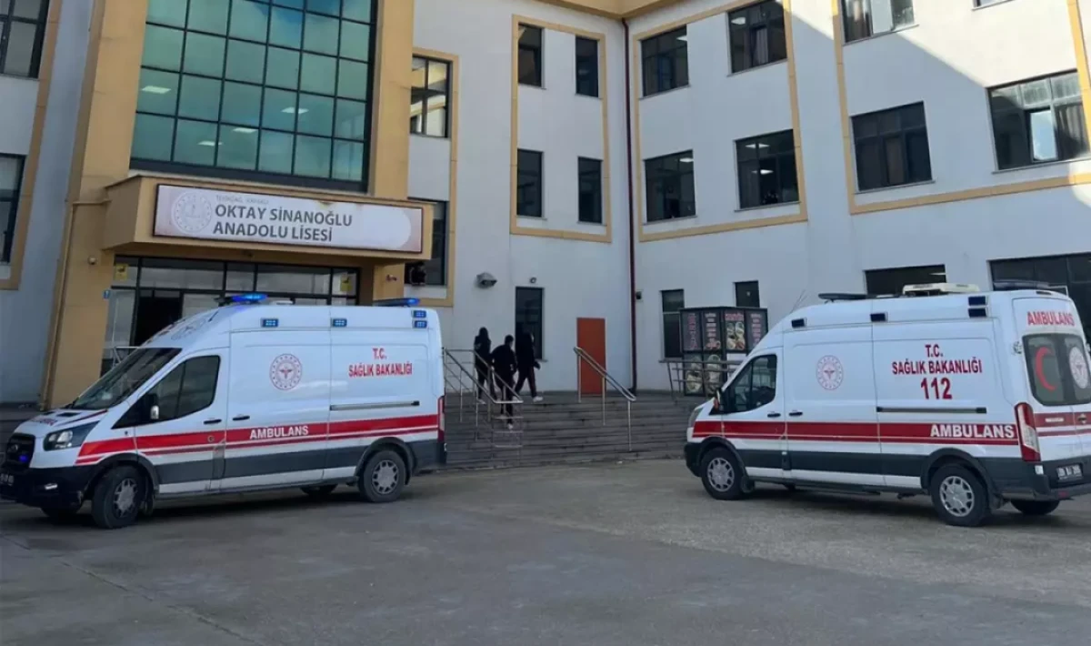 Kapaklı’da Öğrenciler Yemek Etkinliğinde Zehirlenme Şüphesi Yaşadı