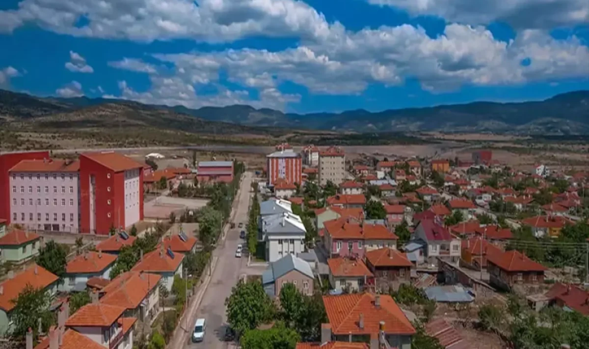 Kıbrıscık’ta Nüfus Tehlikesi: Belediye Başkanından Yılbaşına Kadar Uyarı