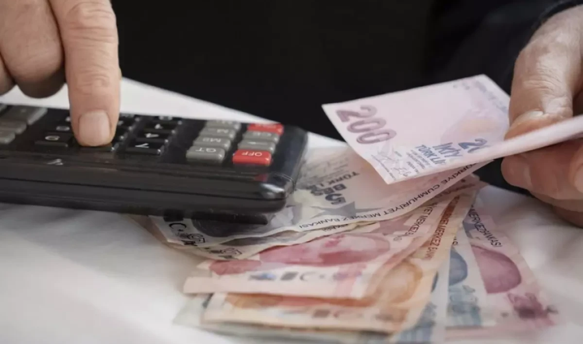 Küçük Esnafa 5 Yıl Erken Emeklilik Hakkı Geliyor: Prim Gün Sayısı Düşürülecek