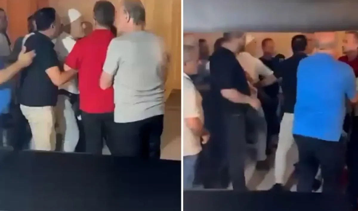 Mevlit Kandili programında Atatürk posteri gerginliği: Arbede çıktı