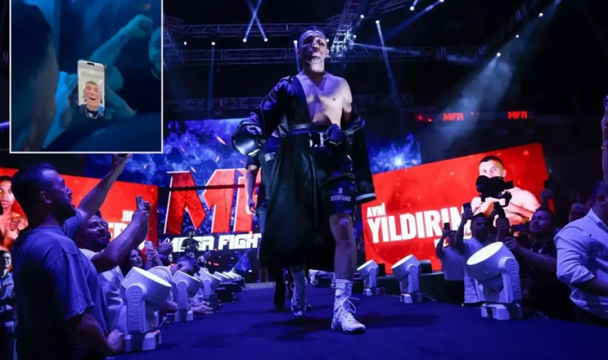 Milli Boksörün Zafer Kemerini Sedat Peker’e Hediye Etmesi Gündem Oldu