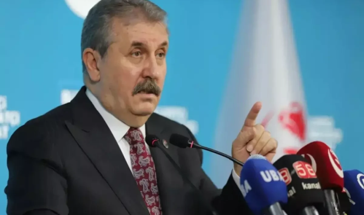 Mustafa Destici’den çağrı: Terörsüz Türkiye için şartsız silah bırakın