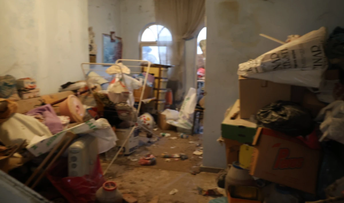 Nevşehir’de Çöp Evde Şok Olay: Kadın, Annesinin Cesediyle 1 Ay Yaşadı