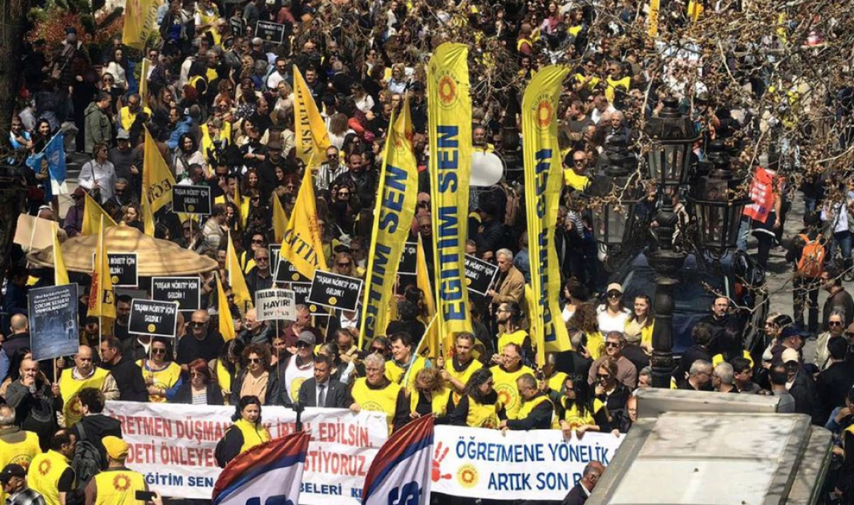 ÖĞRETMENLERDEN ÜLKE GENELİNDE İŞ BIRAKMA KARARI