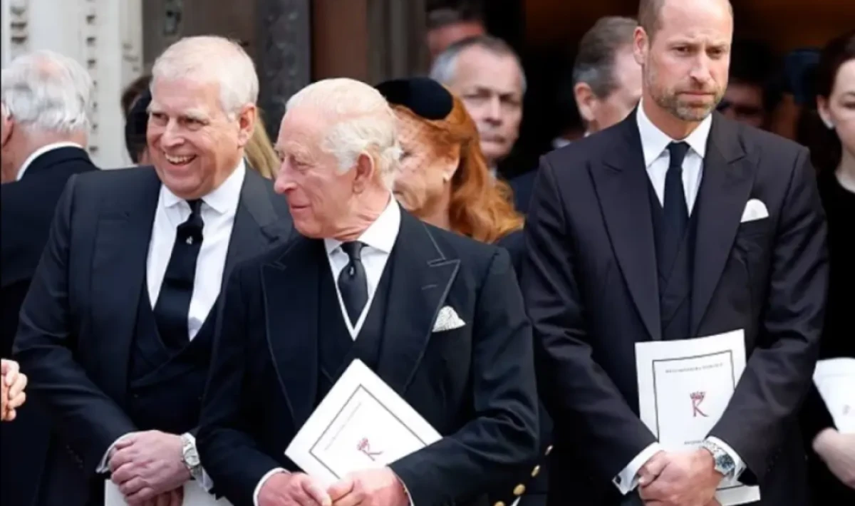 Prens William’dan Prens Andrew’e Sert Tavır