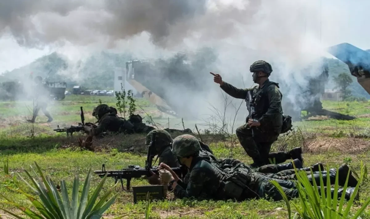 Tayland-Kamboçya Gerilimi Yeniden Alevlendi! Barış Anlaşması Askıya Alındı