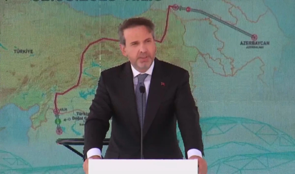 Türkiye-Suriye doğal gaz hattı resmen açıldı: 1,6 milyon hanenin elektrik umudu