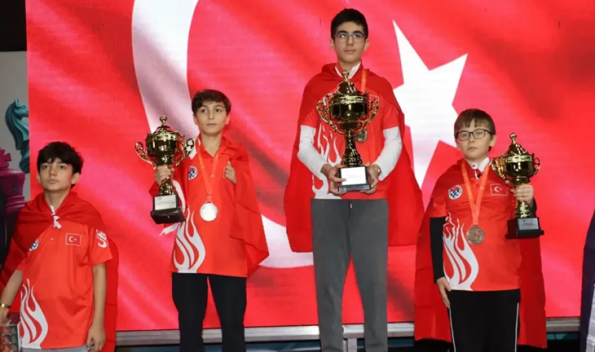 Türkiye’den Satrançta Tarihi Başarı