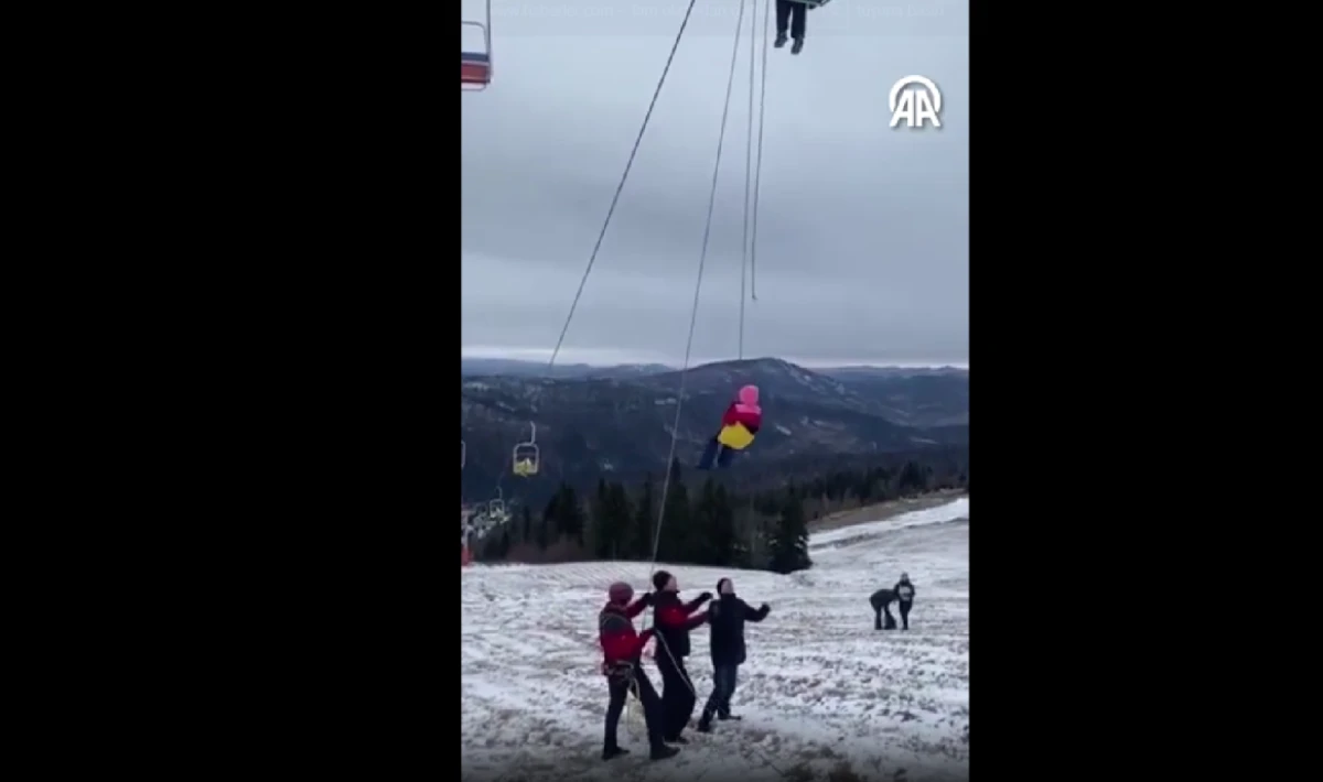 Ukrayna’da telesiyej kabusu: Havada kalan 78 kişi kurtarıldı