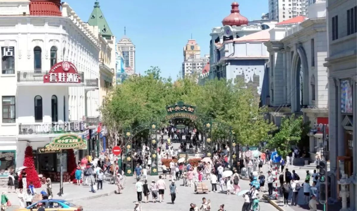 Uşak’ta Yangın Kontrol Altına Alındı, Maddi Hasar Oluştu