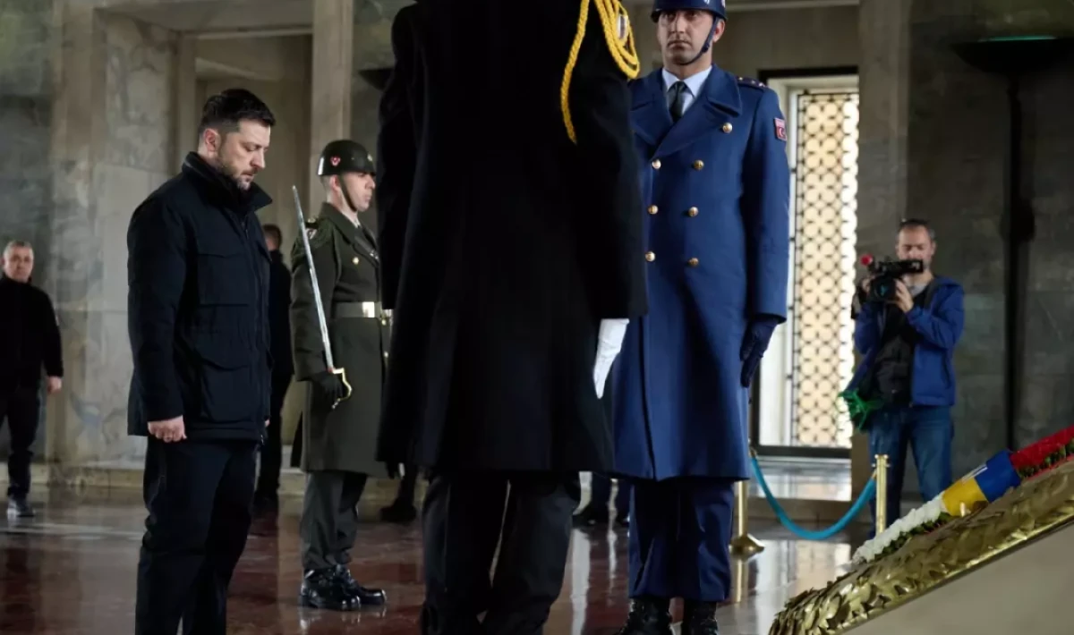 Zelenskiy’den Sürpriz Ziyaret: Ukrayna Devlet Başkanı Anıtkabir’de